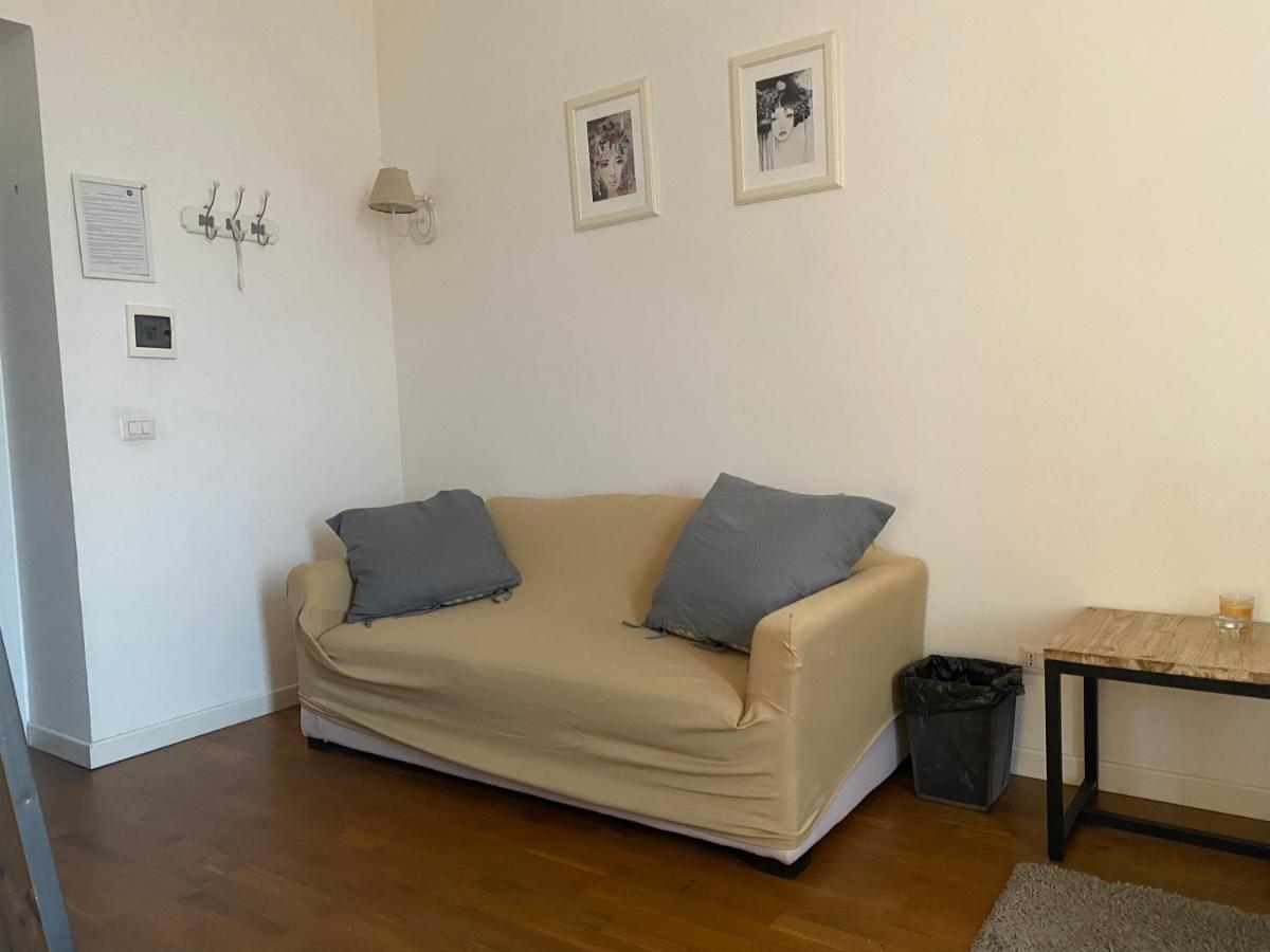 La Rosa Di Roma One Big Room In San Giovanni エクステリア 写真
